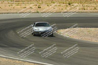 media/Jun-01-2025-CalClub SCCA (Sun) [[eae223c5dd]]/Group 1/Track Event 4/